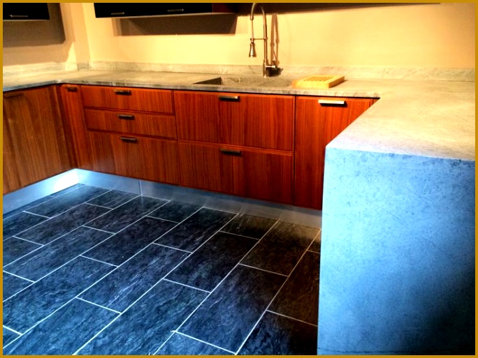Soapstone waterfall countertop 513684