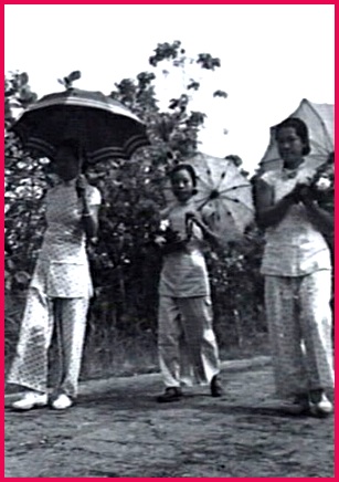 Ethnic Chinese girls in Labuan with their traditional attire 1945