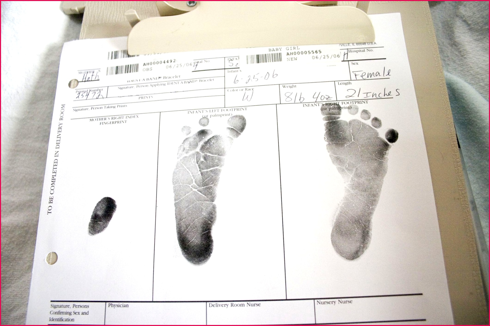 Birth certificate Getty 58b9bd073df78c353c2eb073